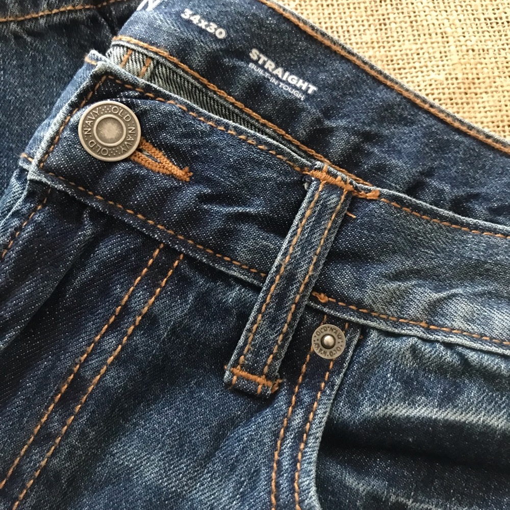 Old Navy men’s straight leg jeans.